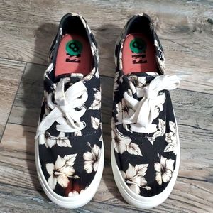 Billabong Coastlines Women's Black Floral Platform Sneakers Size 8.